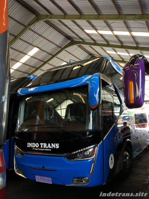 Bus Sr2 Legacy Laksana Indo Trans