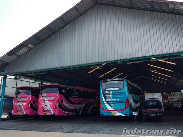 Garasi Bus Indo Trans