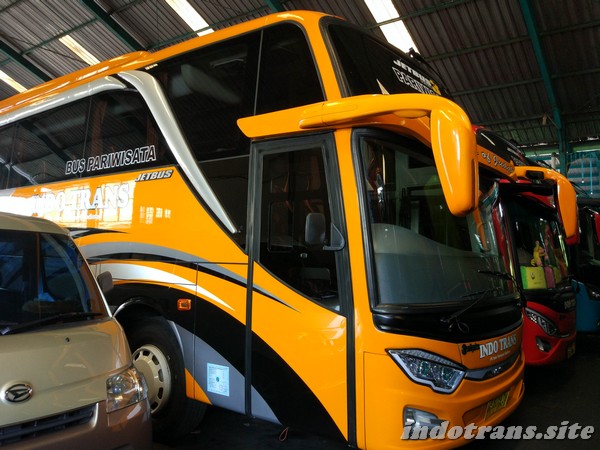 Tampak Depan Bus Jetbus Shd Indo Trans